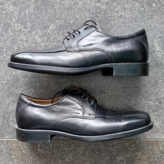 Chaussures noires Geox